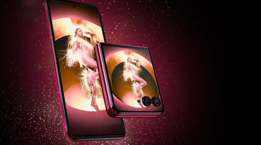 Motorola is Taking Us Back to 2005 with its New Paris Hilton Collab |