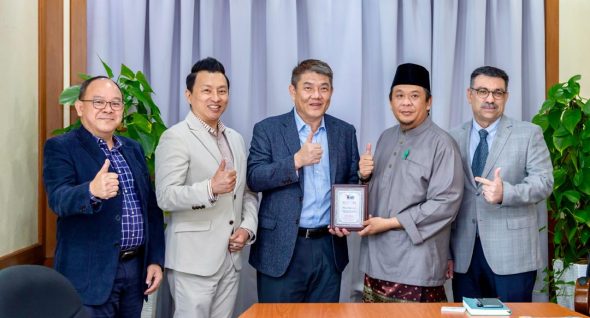 Yakin Medic Eyes SGX IPO, Expands Frailty Research In Malaysia