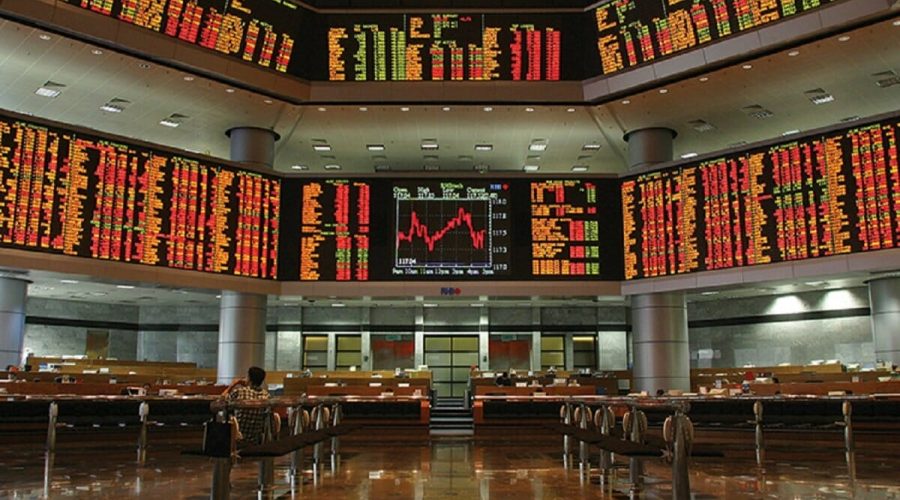 Foreign Investors Extend Selling Streak With Net Outflow Of RM1.14 Billion
