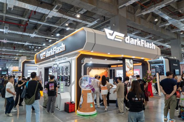 darkFlash @ COMPUTEX 2025: Flashy everything – PC cases, cooling fans, and new RAM offering