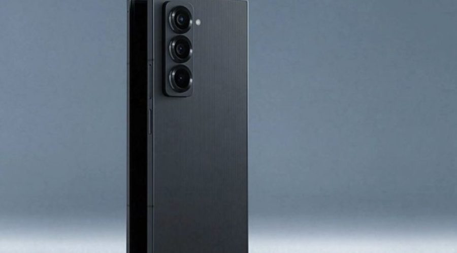 Samsung Galaxy Z Fold 7 Reportedly to Feature Titanium Backplate |