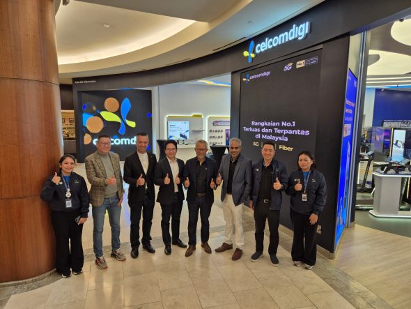 CelcomDigi Opens New Experiential CelcomDigi Store Life, Promises More Than Just Mobile Plans