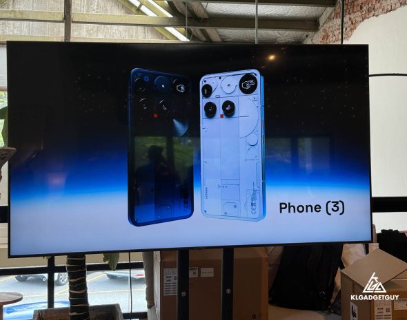 Nothing launches Phone (3) and Headphone (1)