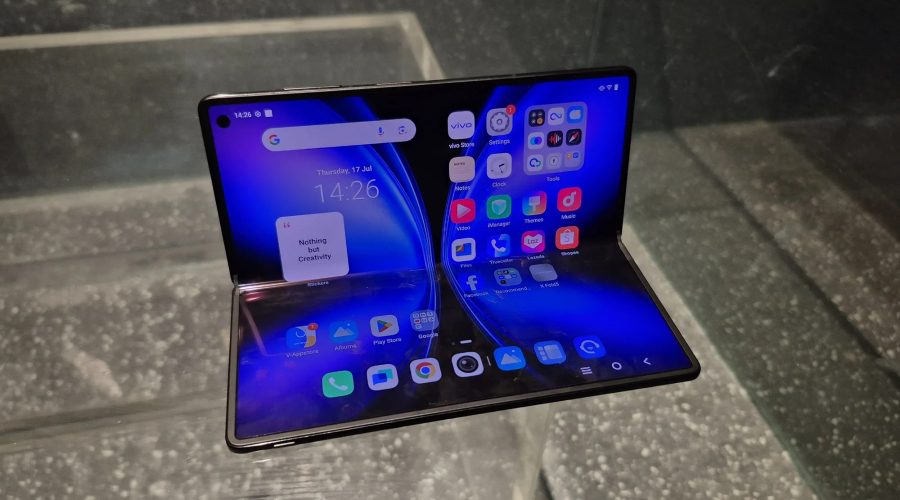 vivo X Fold5 early hands-on: A productivity powerhouse dressed in elegance