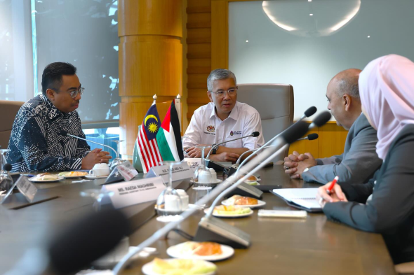 Malaysia Inks Deal With Palestine On Trade And Economic Ties