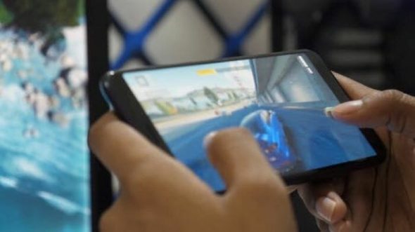 Document Banning Under-16s From Using Smartphone Fake, PMO Says