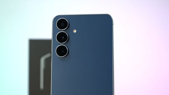 Samsung goes “Max Stonks” to get more money from its DRAM business; Proceeds to deny supply request from its own Mobile Experience Division