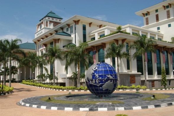 Wisma Putra Denies Claims Of Inaction, Says Aid Ongoing For Malaysians In Middle East