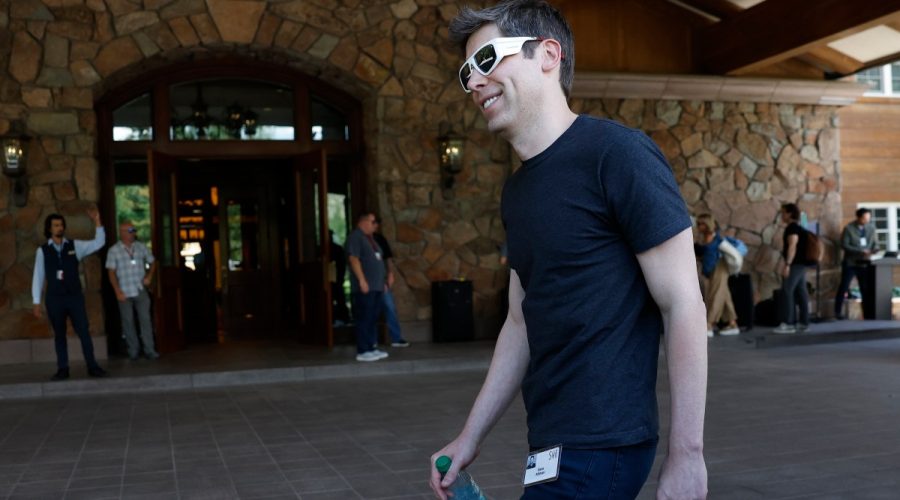 Sam Altman’s project World looks to scale its human verification empire. First stop: Tinder.