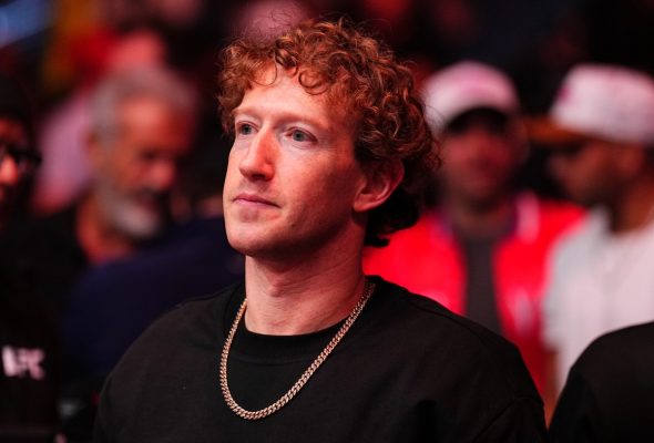 Mark Zuckerberg texted Elon Musk to offer help with DOGE